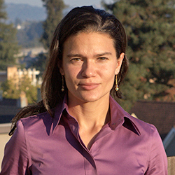 A headshot of of Professor Jaclyn Lopez