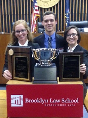 (L-R): Stetson Law’s first-place team of Brittany Cover, Jeremy Rill and Kristina Hartman.
