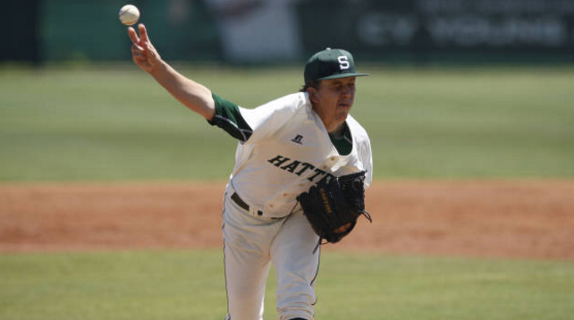 Freshman pitcher Logan Gilbert. (Credit Jim Hogue)