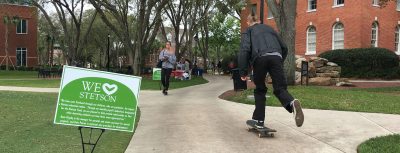 "We Love Stetson" sign on campus