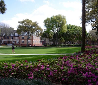 Stetson Green with azaleas in bloom