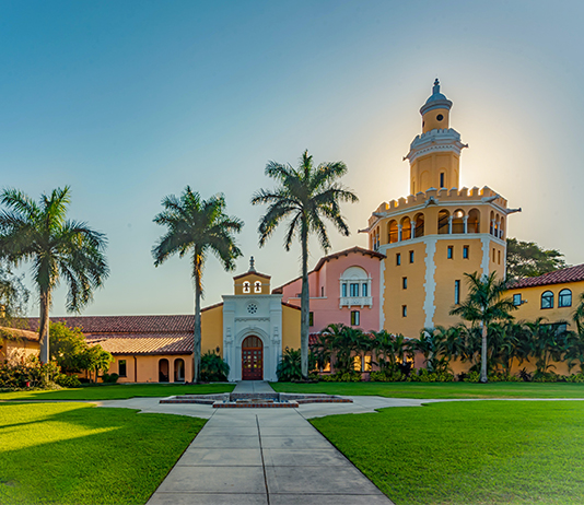 Exterior of campus, Stetson Law