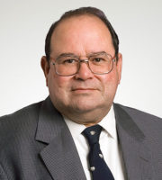 portrait of Jerry Morales, speaker on Cuba panel