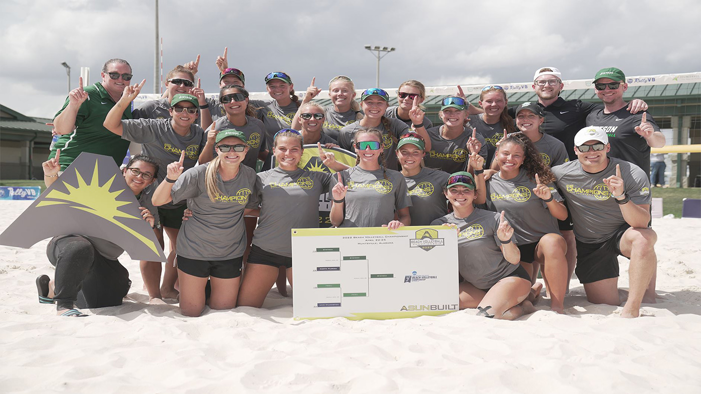 Team photo after beach volleyball wins ASUN championship 2022