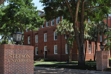 Stetson University front gate