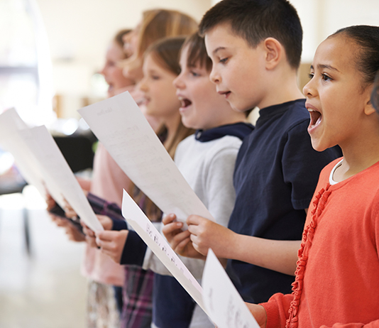 Children singing in a choir
