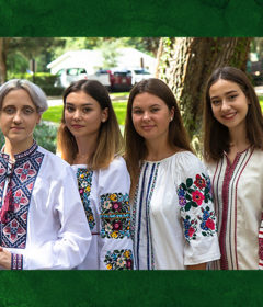 photo of four Ukrainian students.