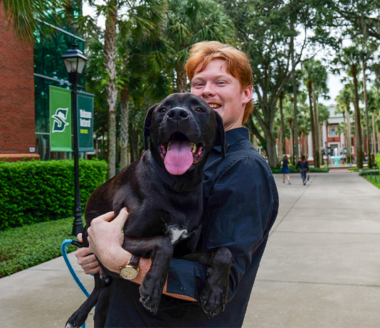 ‘Part of Stetson’s Spirit’: Pets Enhance Student Life at Stetson