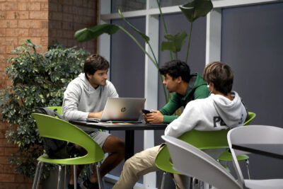 business students in discussion